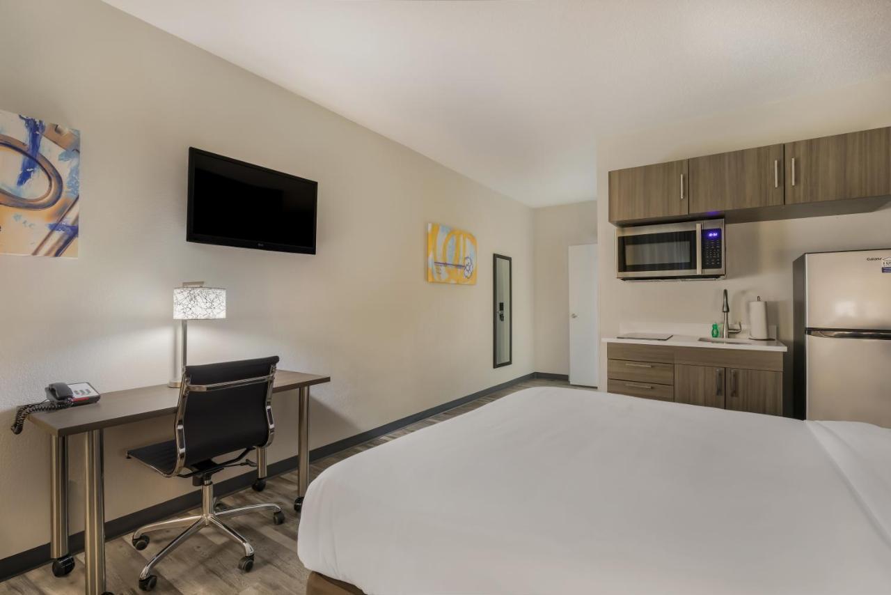 Mainstay Suites Joliet I-55 Екстериор снимка