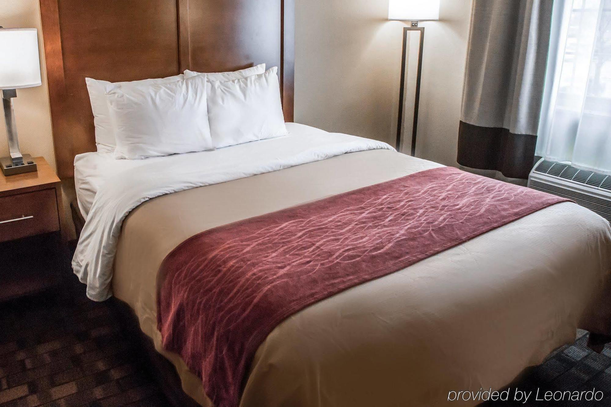 Mainstay Suites Joliet I-55 Екстериор снимка